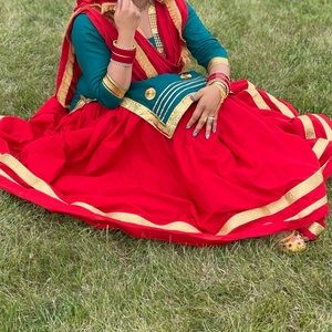 Traditional gidda outfit